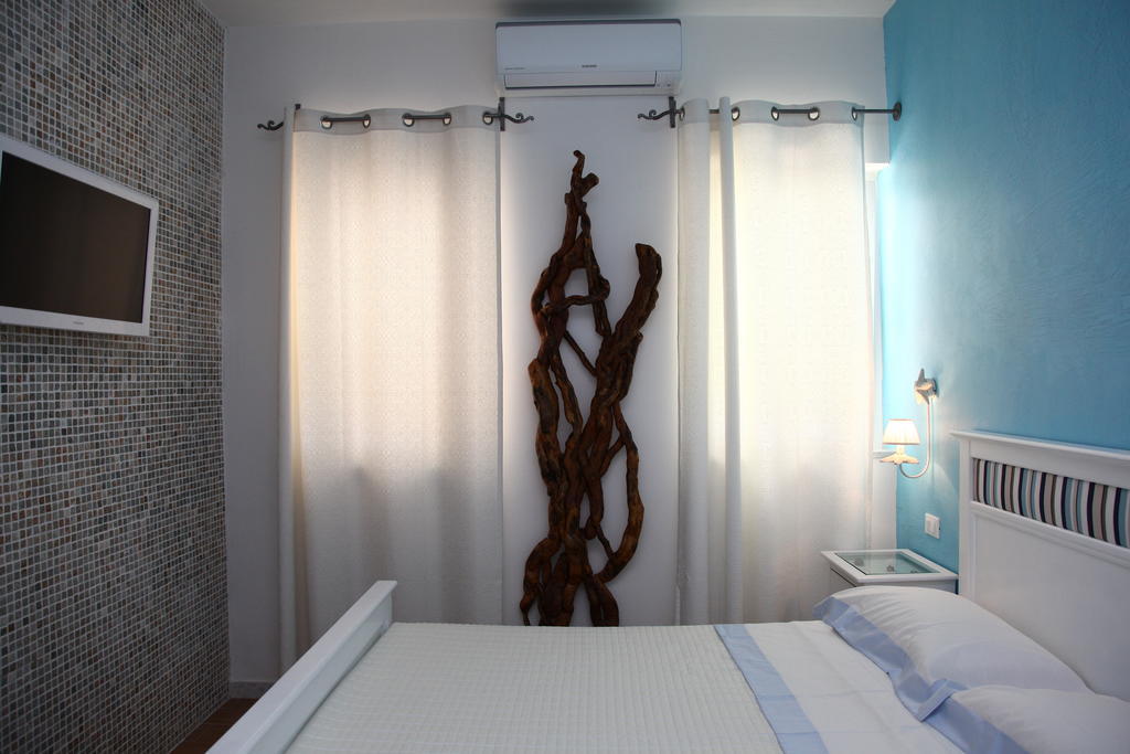 Bed & Breakfast Venezia Marina Di Carrara Habitación foto